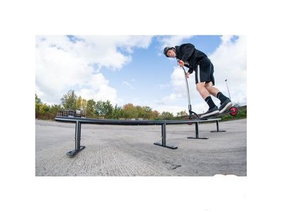 Madd Ninety9 Grind Rail click to zoom image
